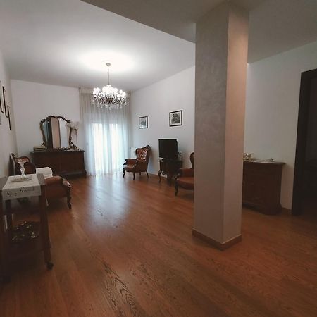 Bari 68 - Comfort Moderno & Fascino Antico Extérieur photo